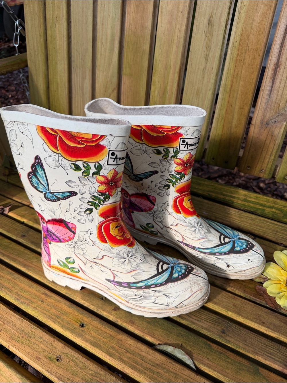 Anuschka Cream Rain Boots with Blue Butterfly & Orange Floral Design 10 women - Picture 2 of 8